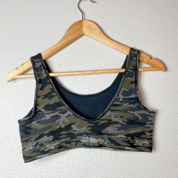 SOLD Calvin Klein vsco camo bra small medium - Picture 4 of 4
